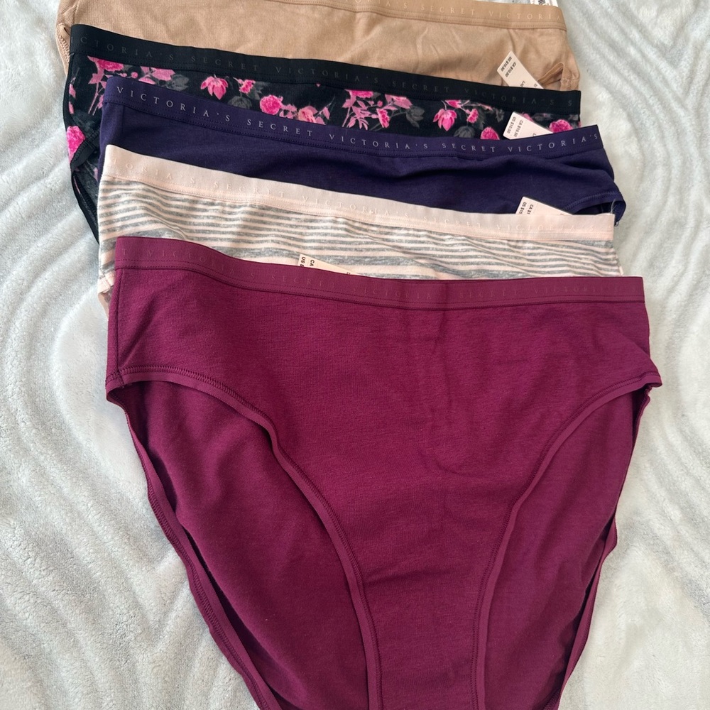Victoria's Secret Black and Red Panties with Soft Stretchy Fabric